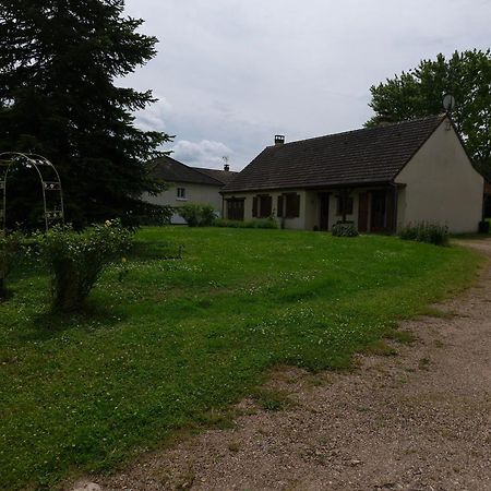 Chez Berthe Villa Brinon-sur-Beuvron Exterior foto